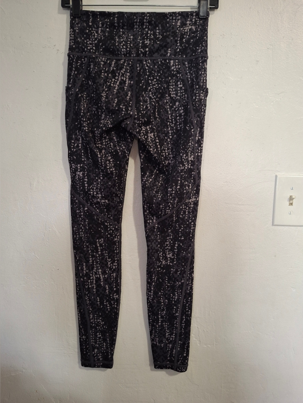 Black & Gray Athleta Leggings Size XS.